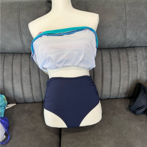 Ocean avenue strapless full coverage 2 piece swimsuit - Picture 2 of 6